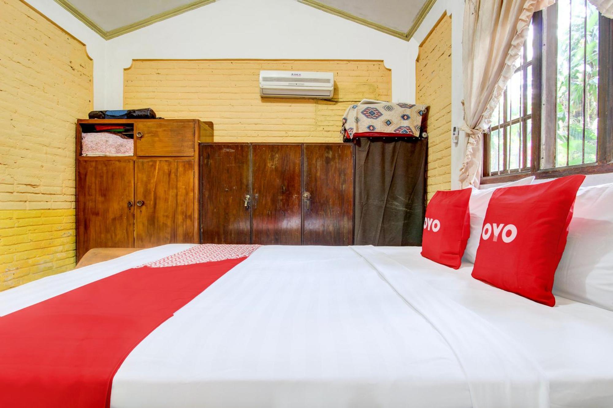 Oyo 94000 Omah Citra Genia Homestay Ngaglik Экстерьер фото